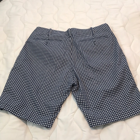 Express Size 30 Blue Dotted Cargo Shorts - Picture 3 of 3